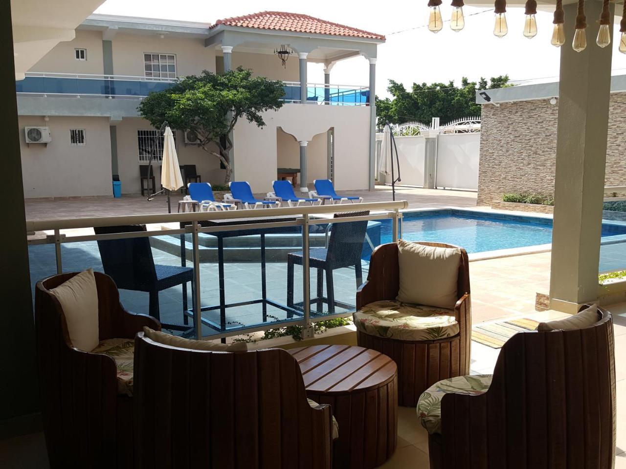 Alba Coral Hotel Pedernales Buitenkant foto