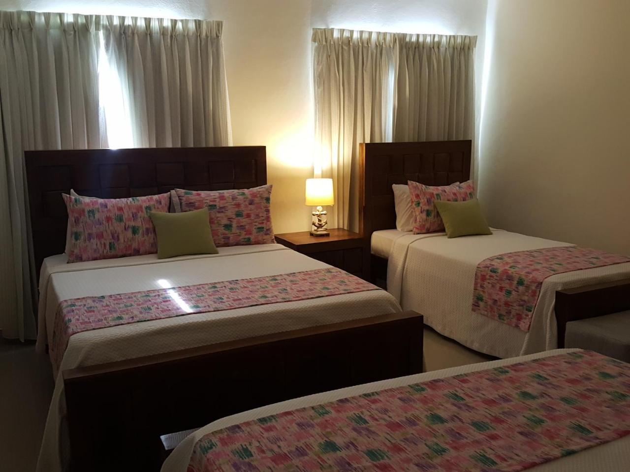 Alba Coral Hotel Pedernales Buitenkant foto